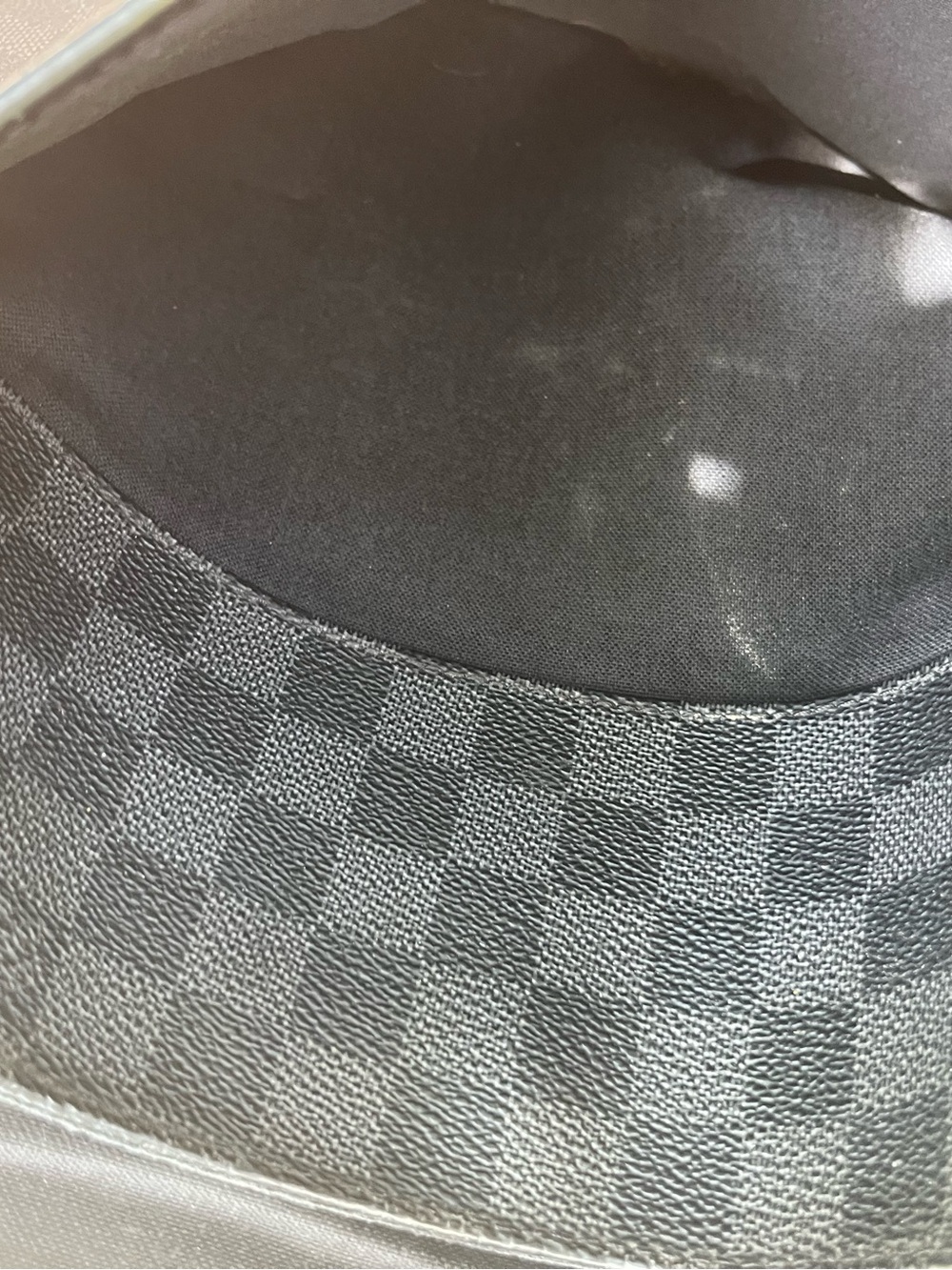 Louis Vuitton messenger bag - Picture 5 of 6